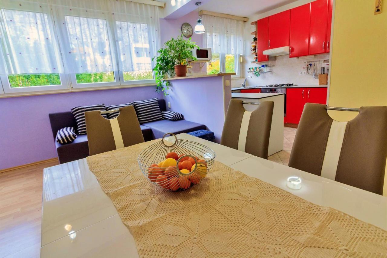 Apartment Anita 奥米什 外观 照片